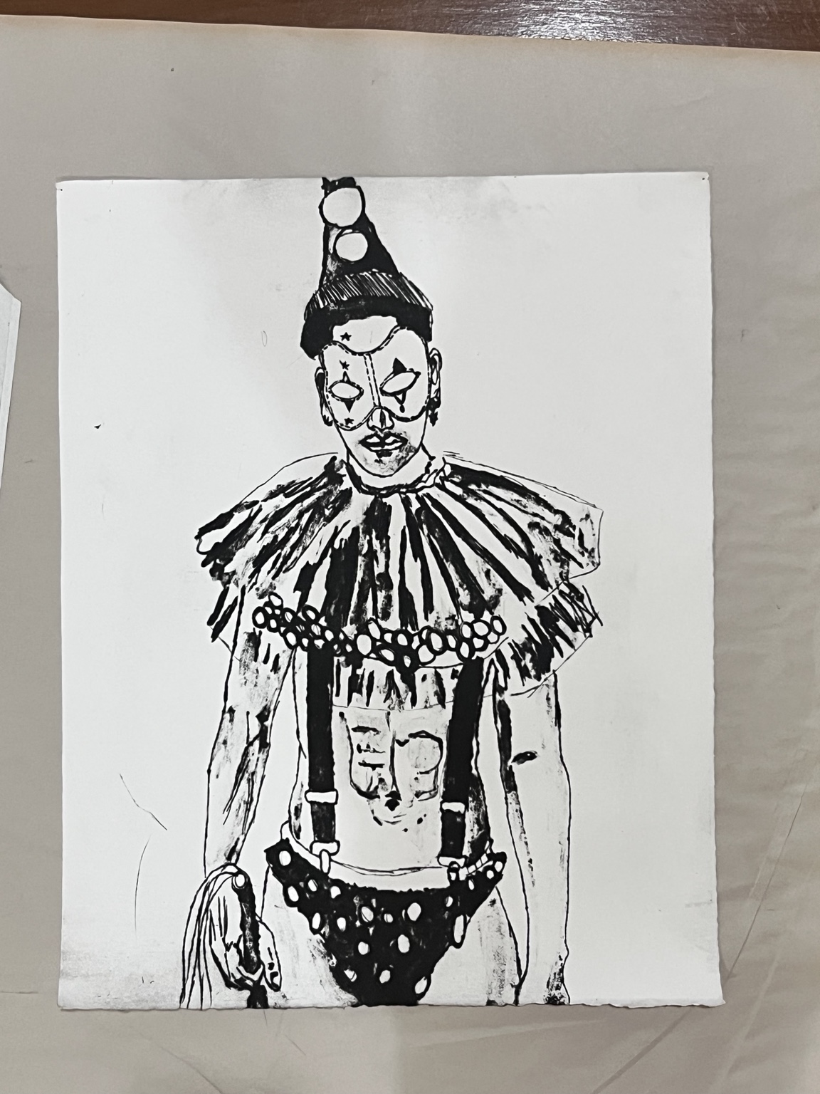 Desenho de figura mascarada